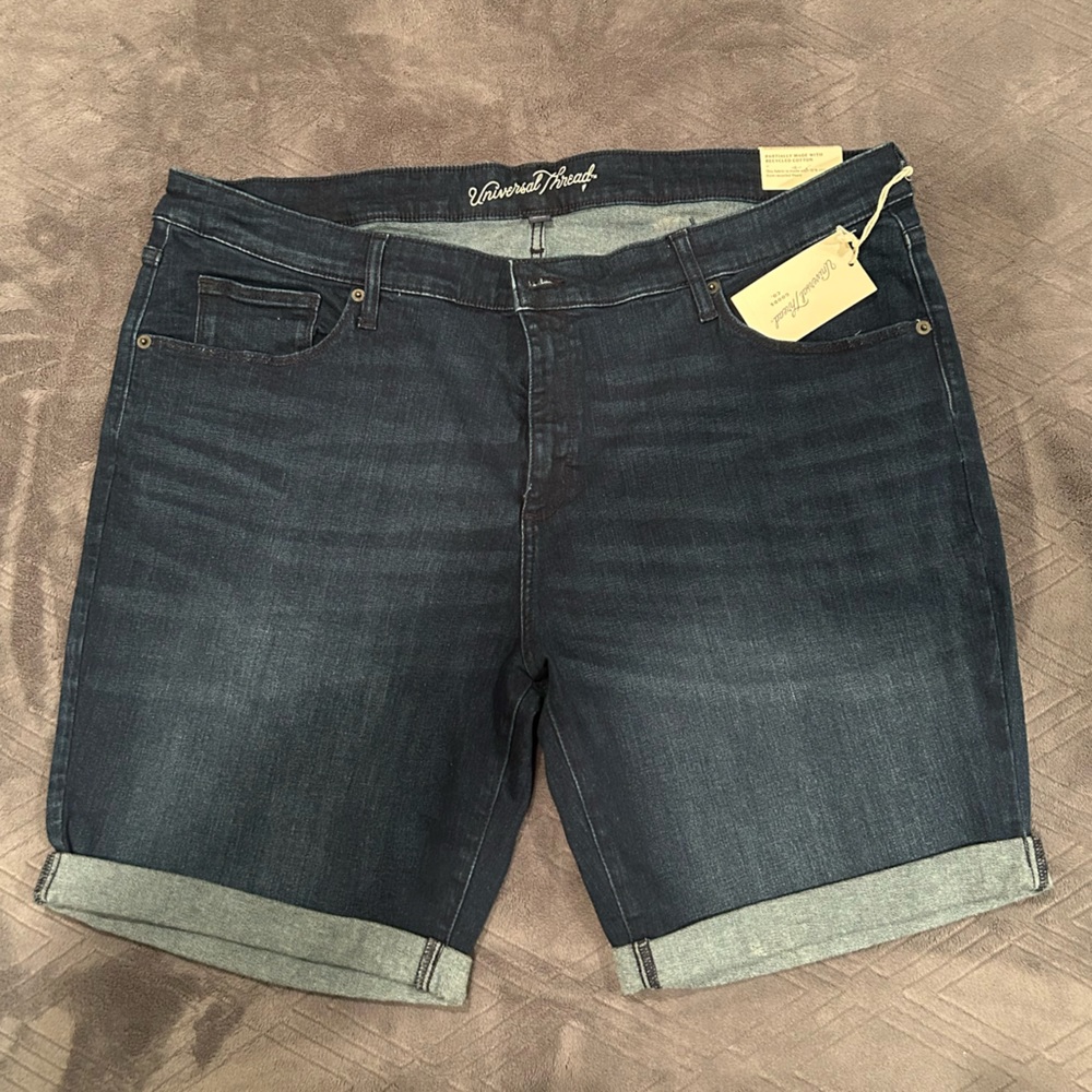 Universal Thread Women's Dark Blue Jean Shorts